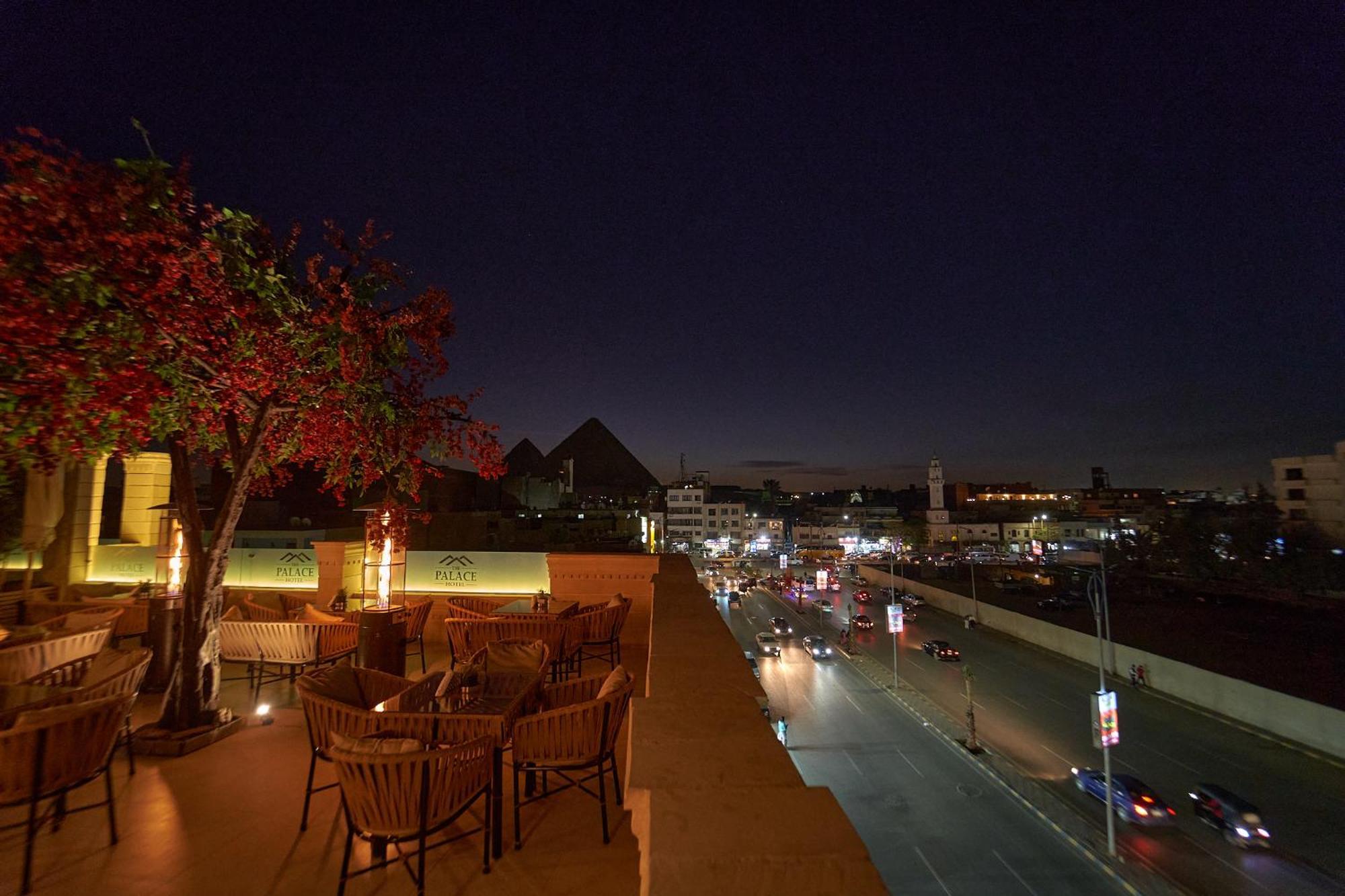 The Palace Pyramids Hotel Nazlet el-Sisi Exterior photo